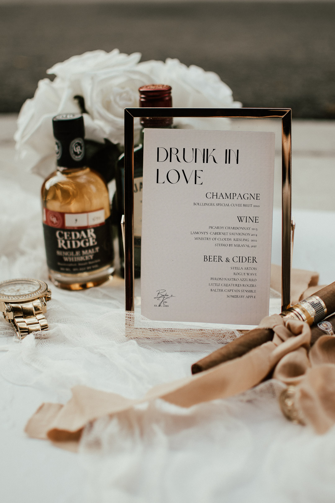 Drunk In Love, Aesthetic Editable Canva Bar Menu for Weddings: Customizable DIY Template, Wedding Bar Sign, Editable Menu, Canva Template, Wedding Reception Decor, Printable Bar Menu